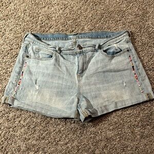 Women's Old Navy Denim Shorts Size 12 “Boyfriend" Cut / Jean Shorts / M-20
